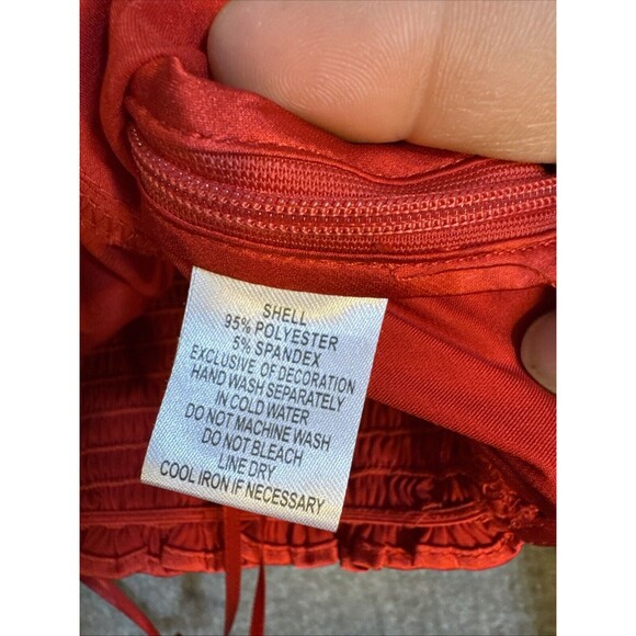 COTTON‎ CANDY LA Red Satin Cropped Cami Size Small Smocked Stretch Back Side Zip - Picture 3 of 8